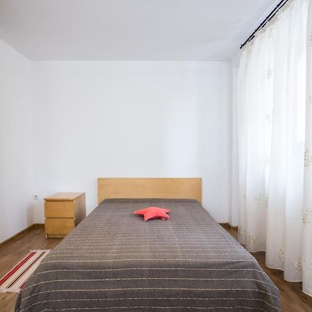 Vatra Accommodation บูคาเรสต์ ภายนอก รูปภาพ