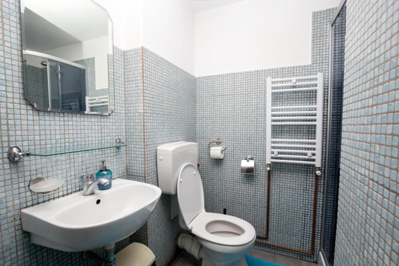 Vatra Accommodation บูคาเรสต์ ภายนอก รูปภาพ