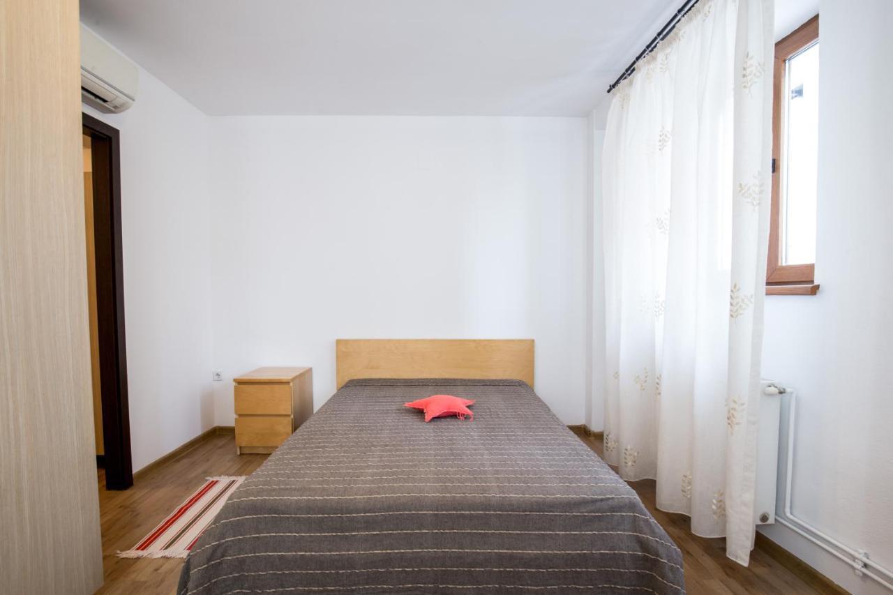 Vatra Accommodation บูคาเรสต์ ภายนอก รูปภาพ