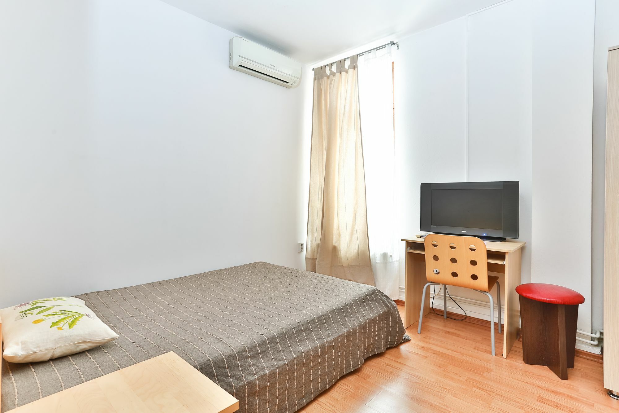 Vatra Accommodation บูคาเรสต์ ภายนอก รูปภาพ