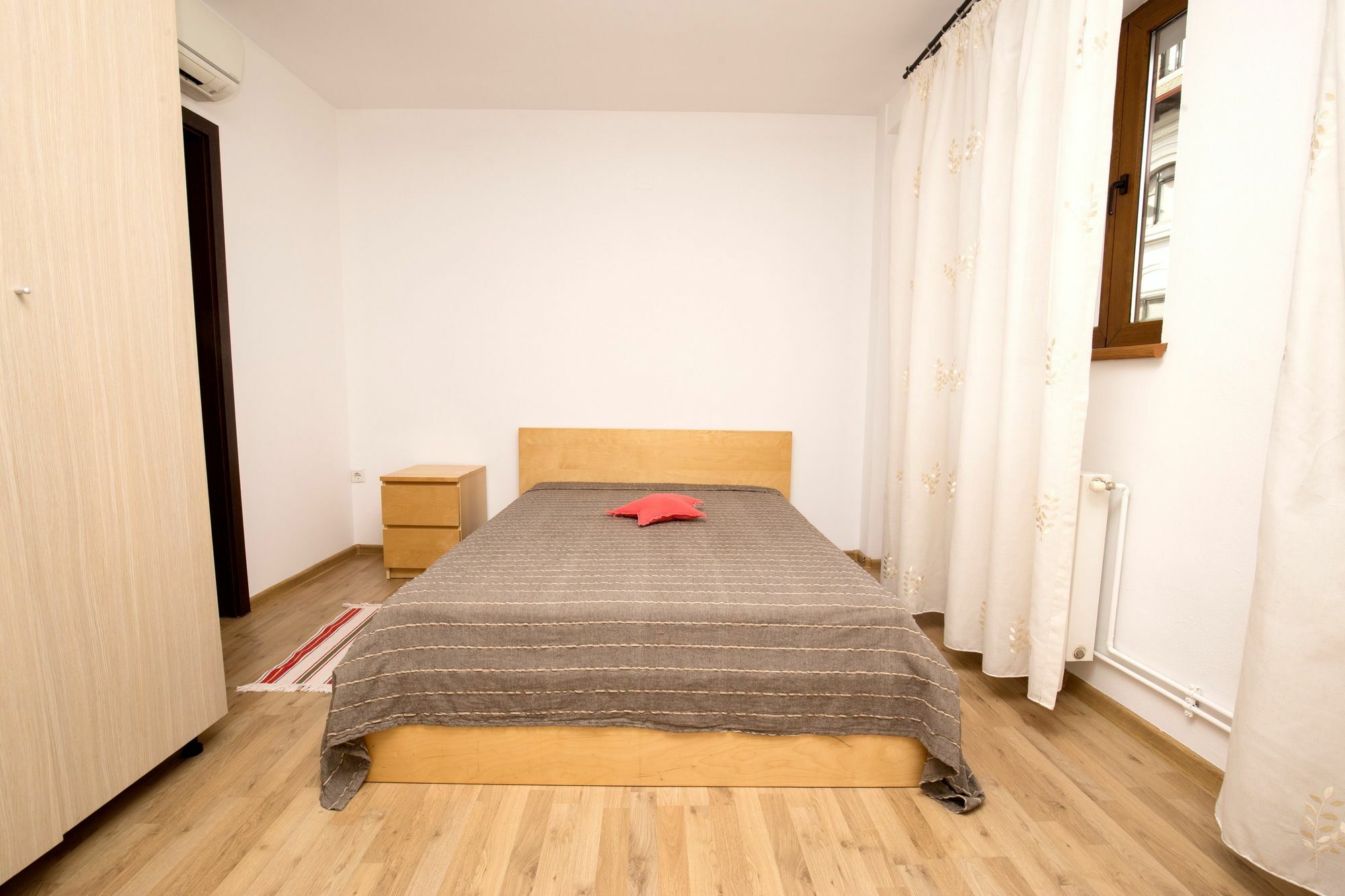 Vatra Accommodation บูคาเรสต์ ภายนอก รูปภาพ